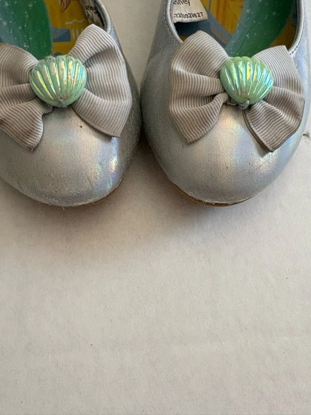 Disney Girls Silver Mermaid Bow shoes size 12